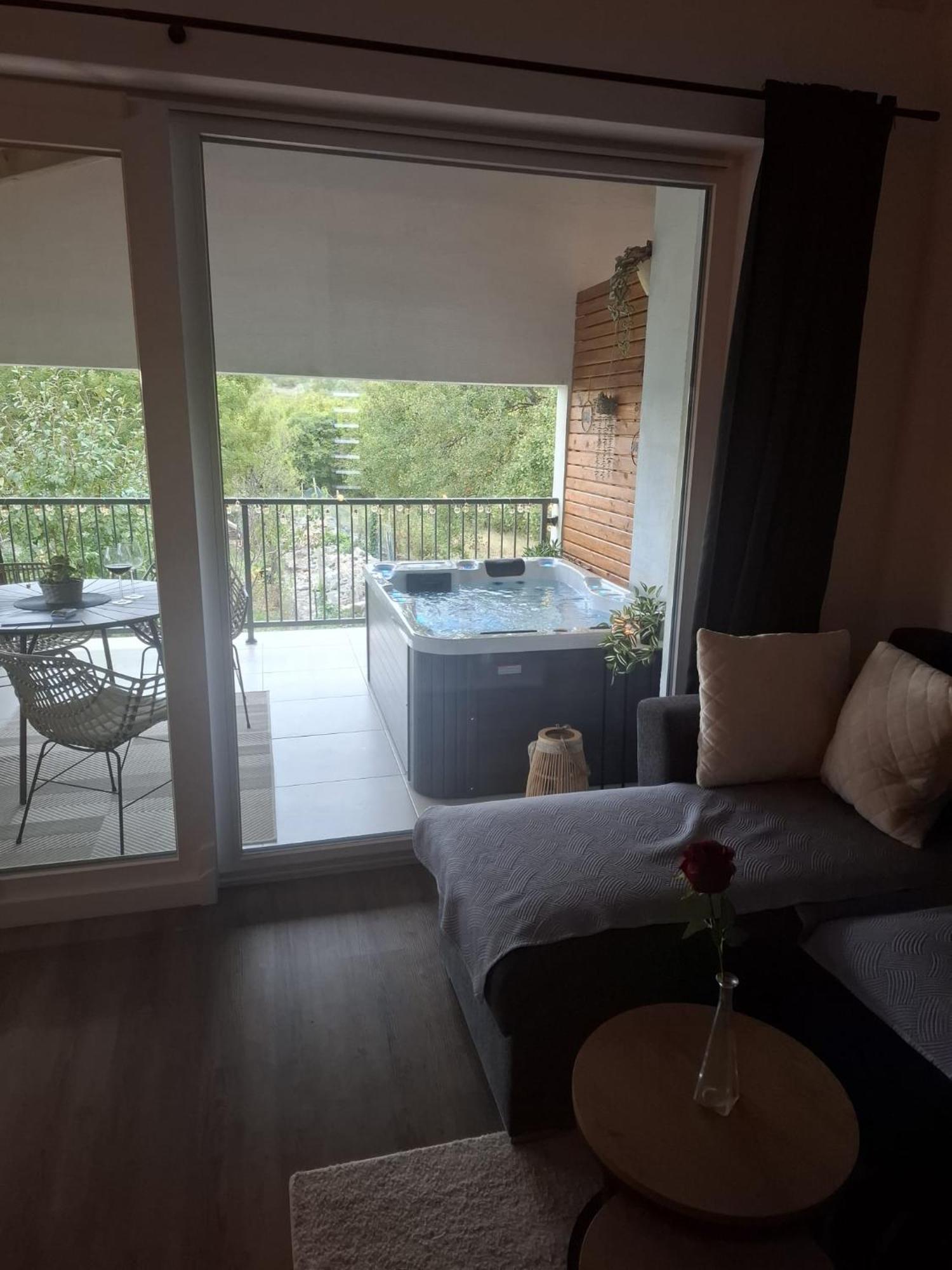 Apartman Pojine Gabonjin Luaran gambar